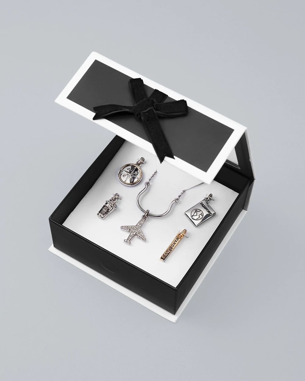 Traveler At Heart Charm Necklace Gift Set White House Black Market